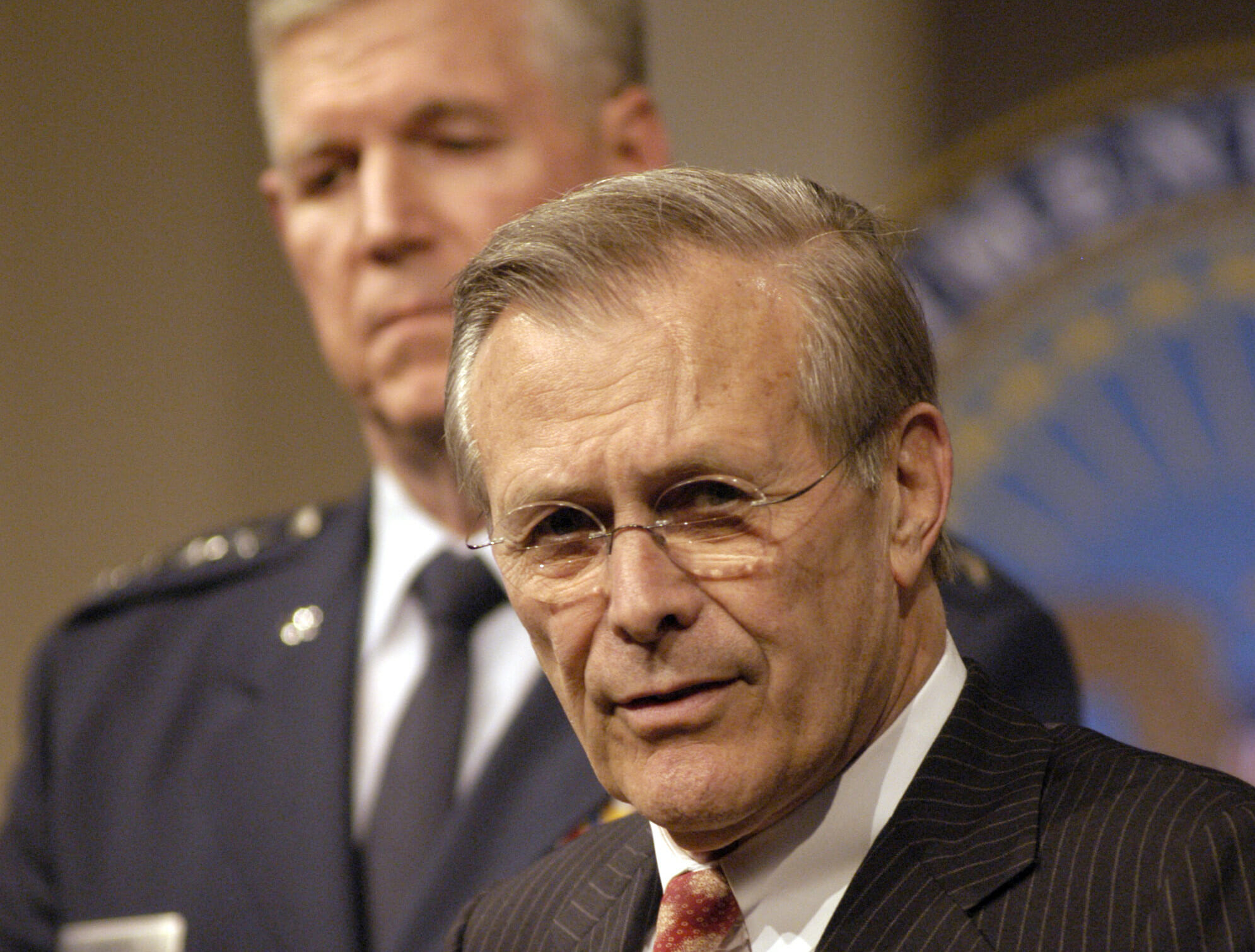Read more about the article USA’s forsvarsminister Donald Rumsfeld: Fangerne på  Guantánamo er ikke krigsfanger