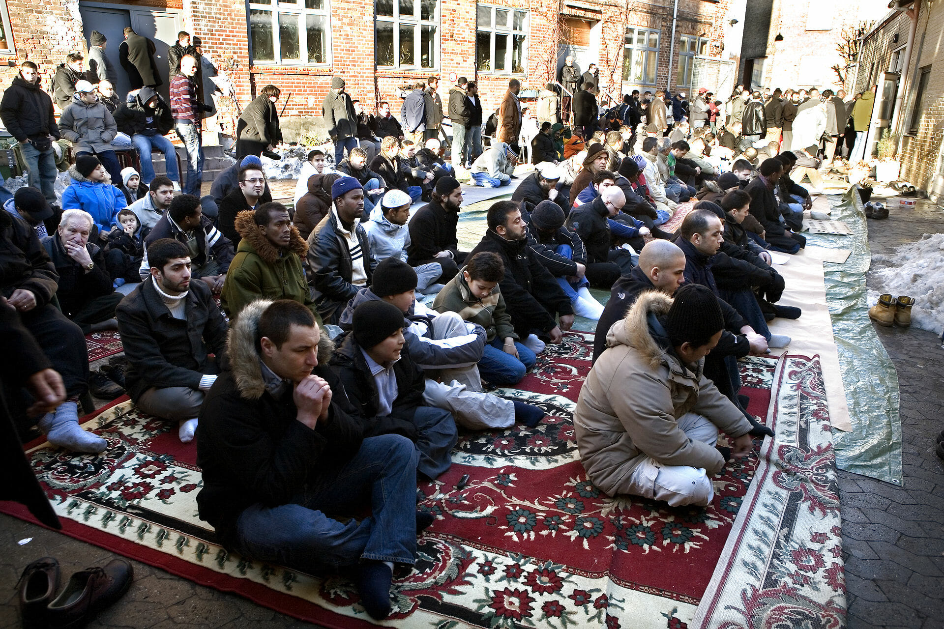 Read more about the article Muhammedtegninger: Muslimer kræver undskyldning af Jyllands-Posten