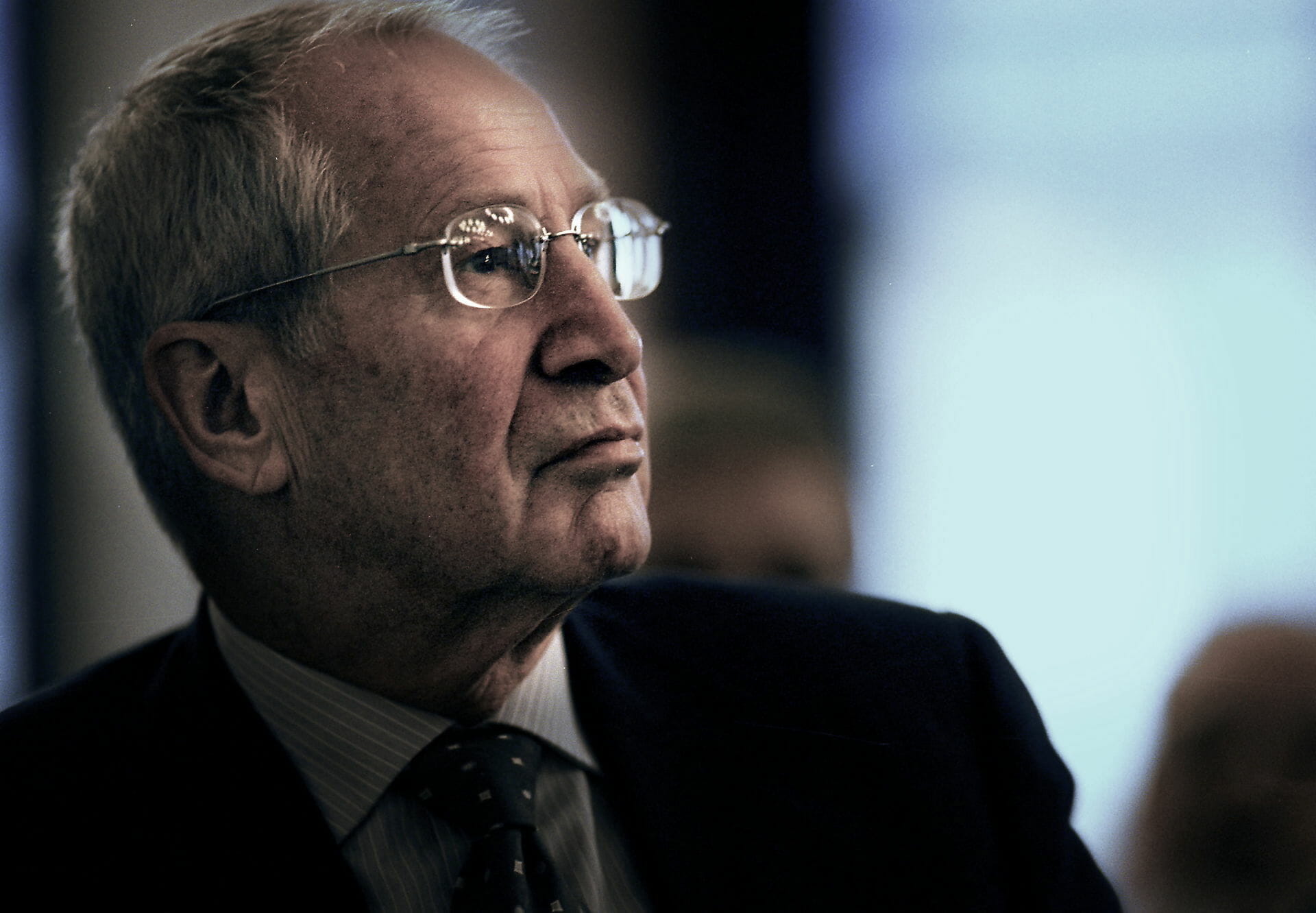 Read more about the article DDRs tidligere spionchef, Markus Wolf, død, 83 år