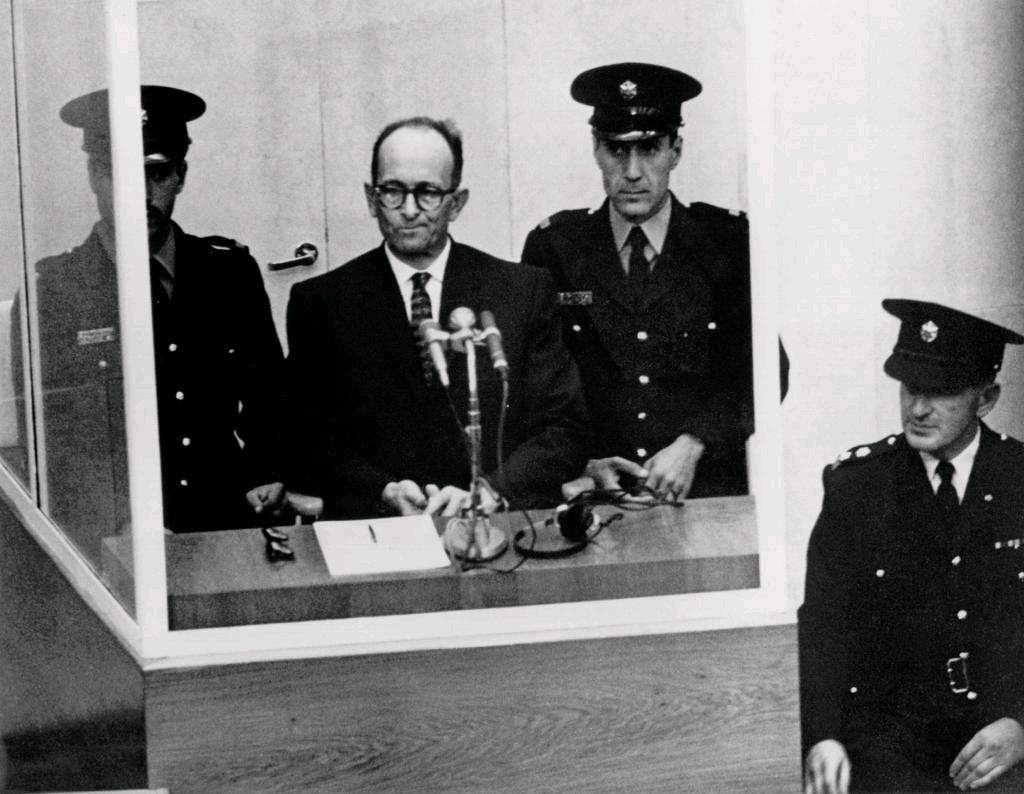 Read more about the article Adolf Eichmann alias Ricardo Klement