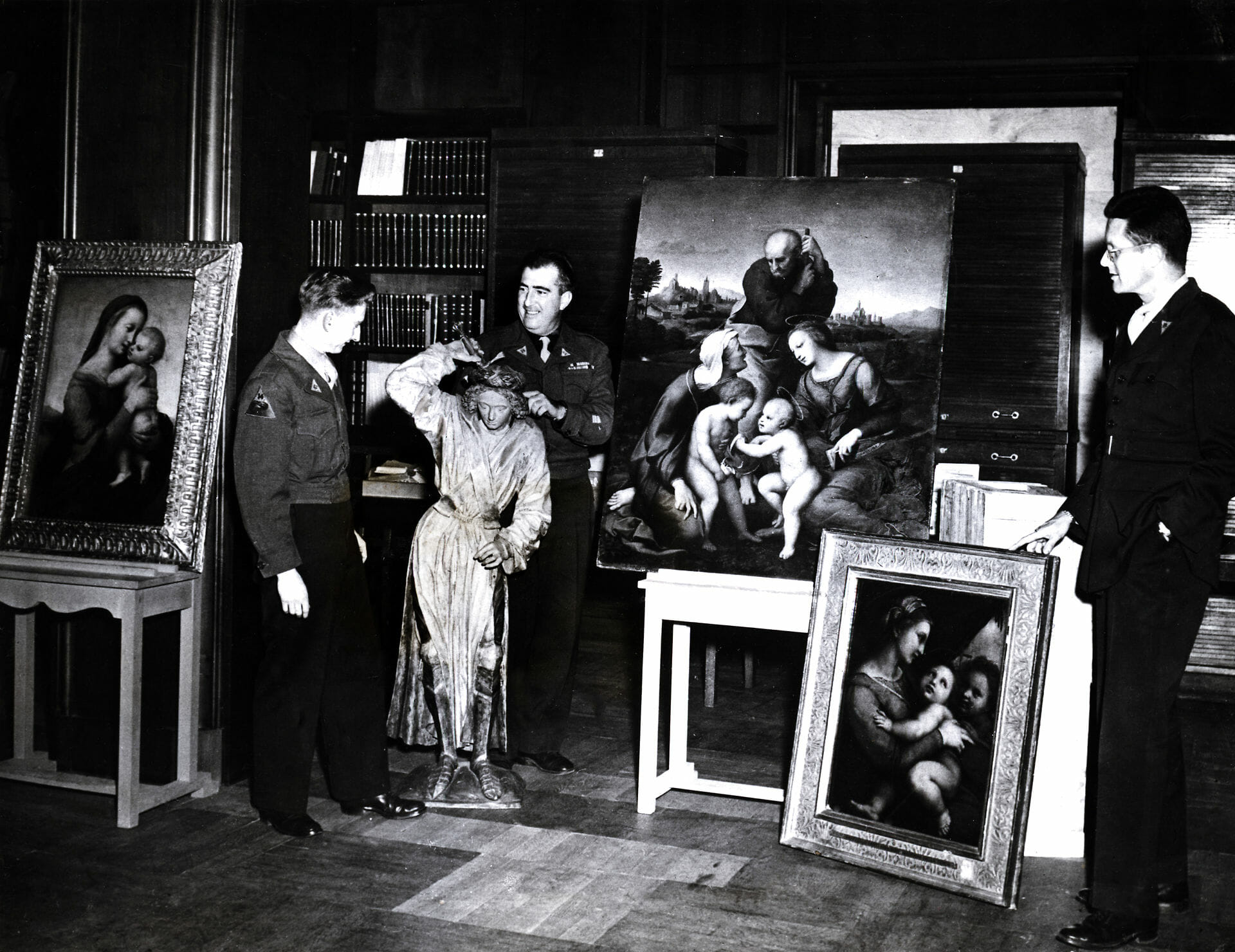 Read more about the article Tyskland finder 1500 kunstværker stjålet af nazister