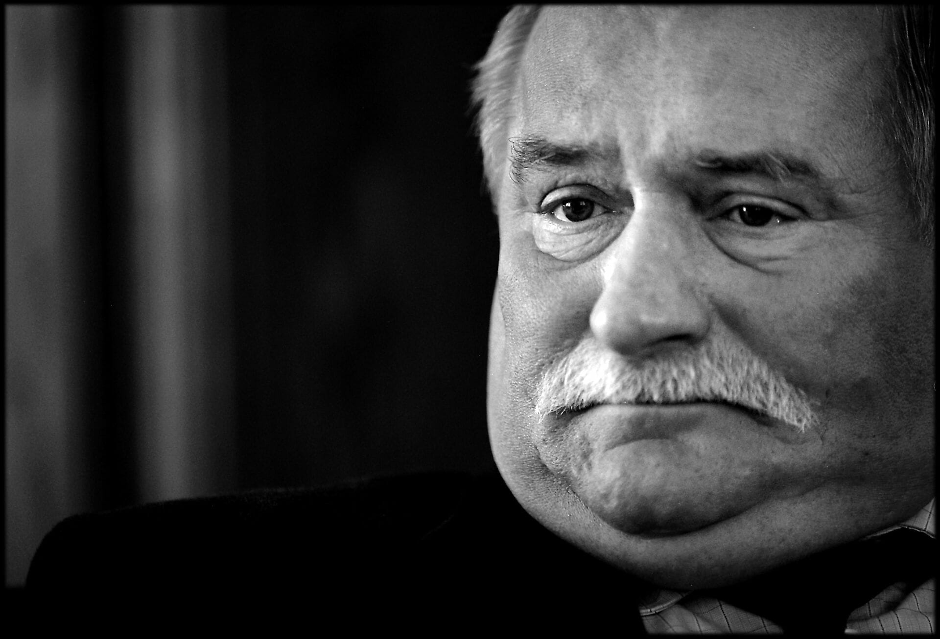 Read more about the article Tidligere præsident Lech Walesa frygter for Polens demokrati