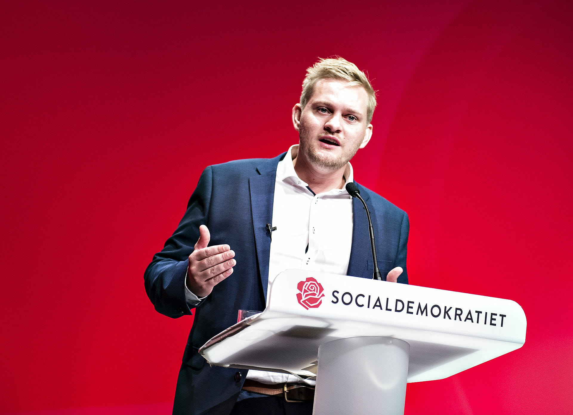 Read more about the article Ungdomsformænd aflægger politikerløfte mod politikerlede