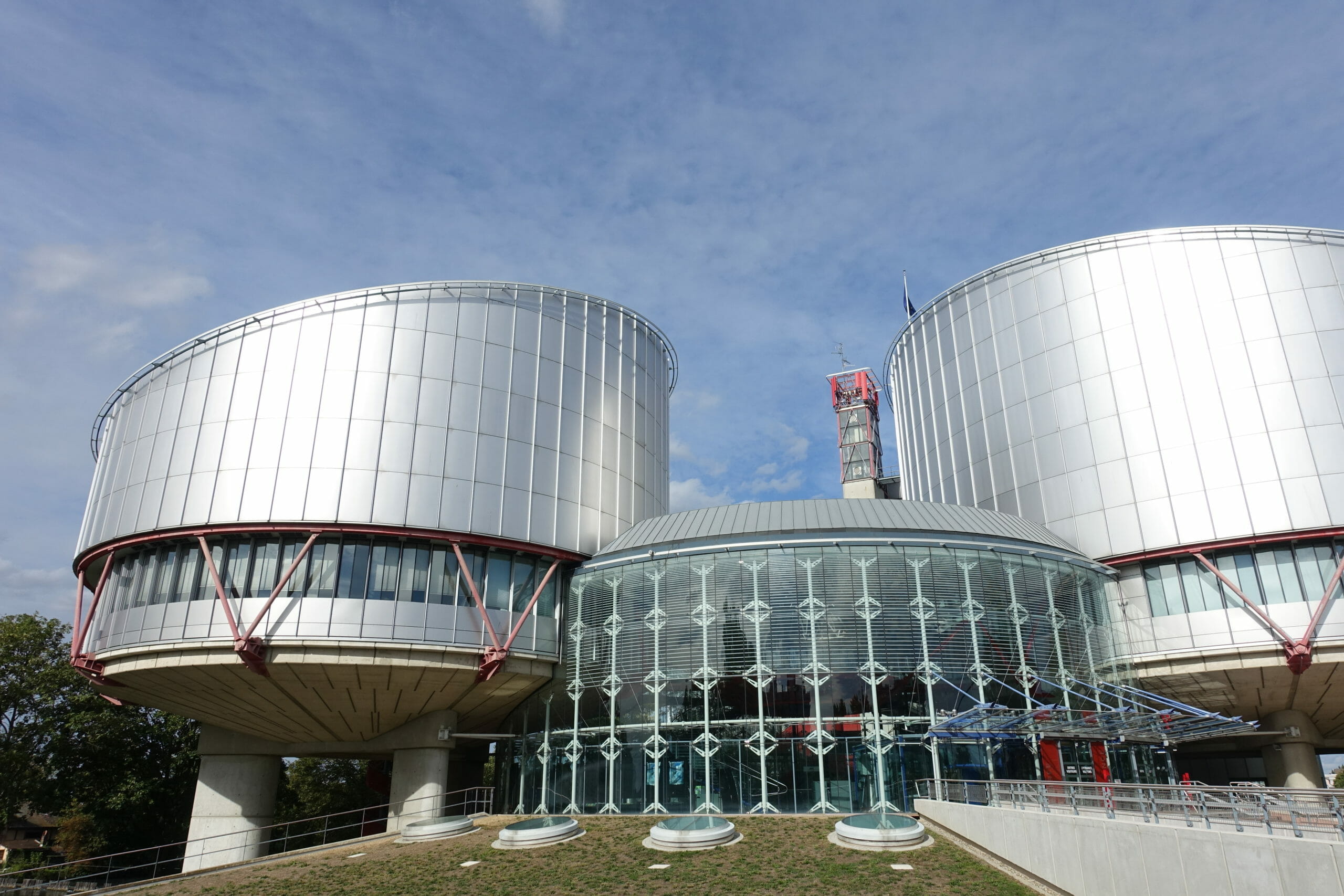 Read more about the article FAKTA: Domstolen der vogter Europas menneskerettigheder