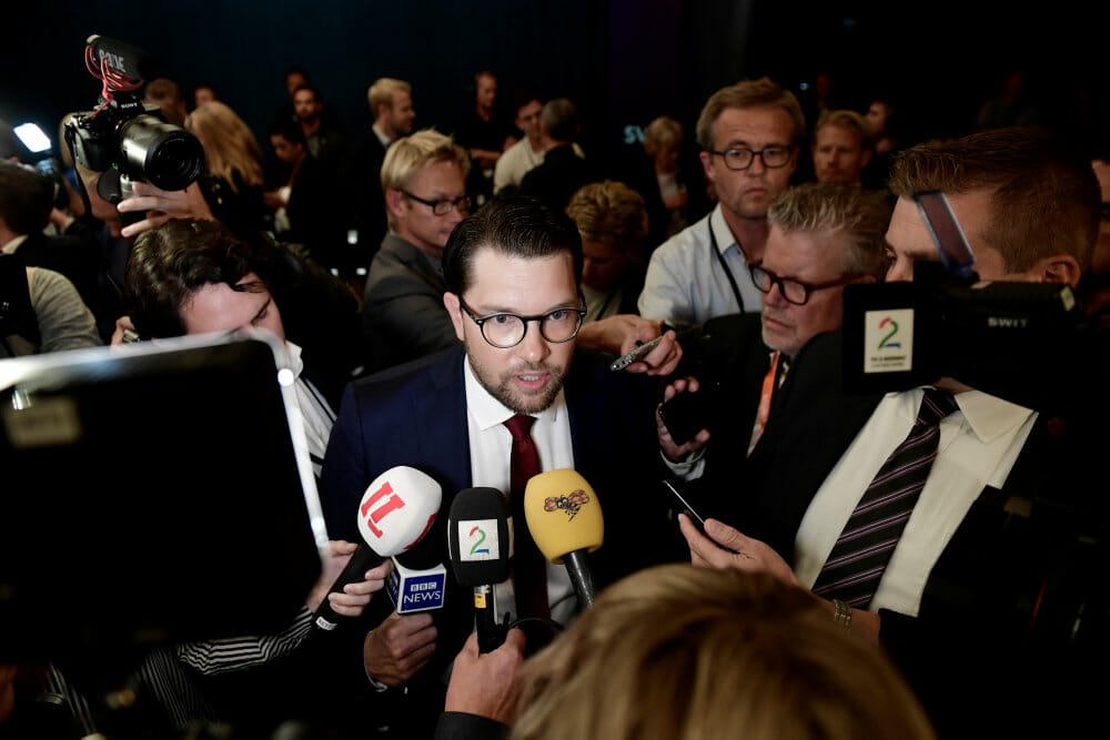 Read more about the article DR og TV2 efter svensk tv-debat: Vi ville ikke tage afstand
