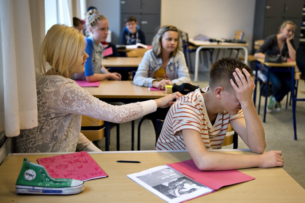 Read more about the article FAKTA: Ældre elever slider med hjemmelivet