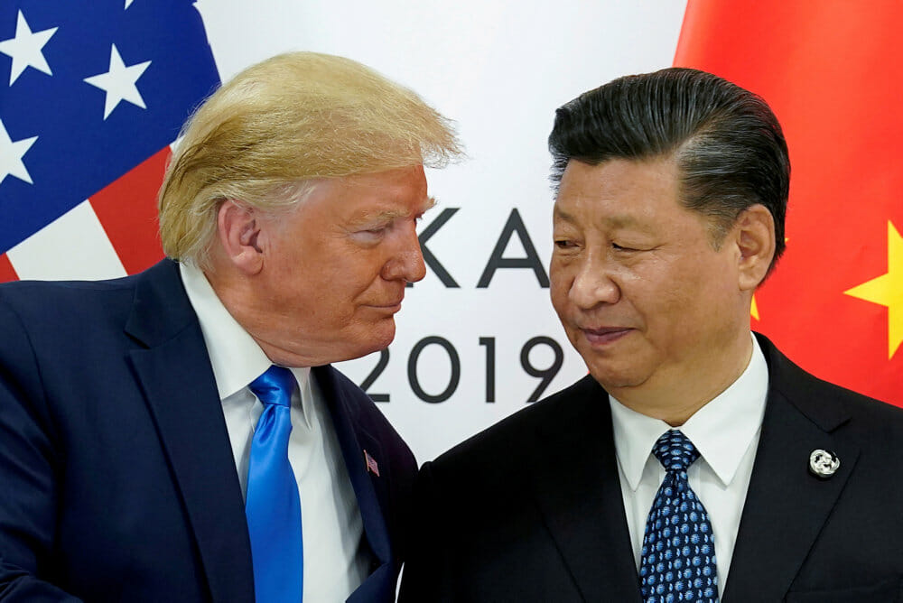 Read more about the article Trump truer med helt at afbryde forholdet til Kina