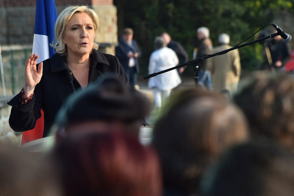Read more about the article Le Pen: Fars pige med kurs mod Élysée