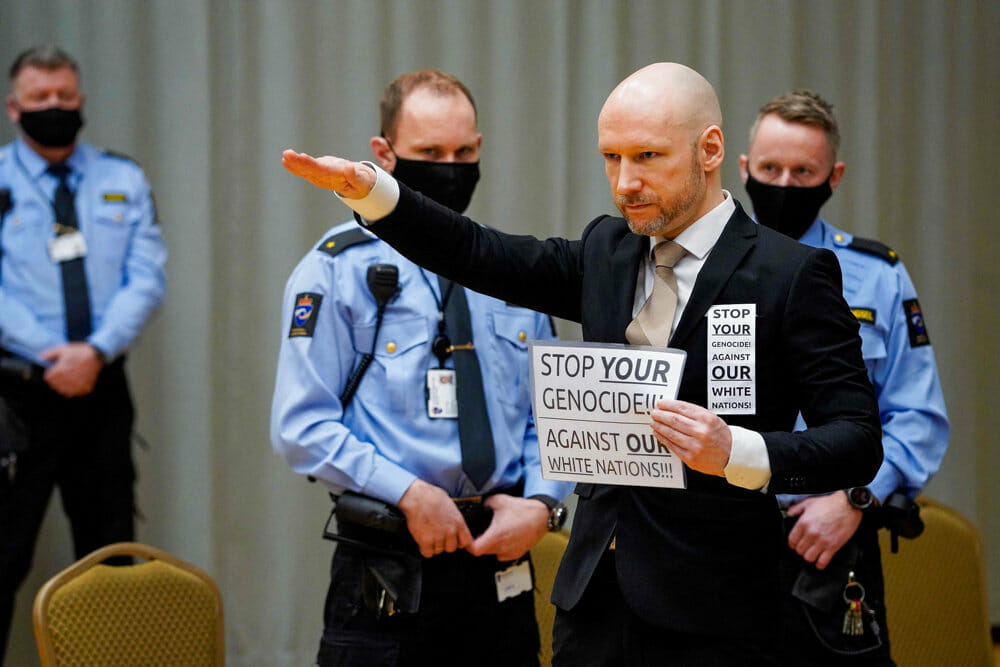 Read more about the article Breivik giver skyld for massemord videre: Jeg blev brugt som soldat