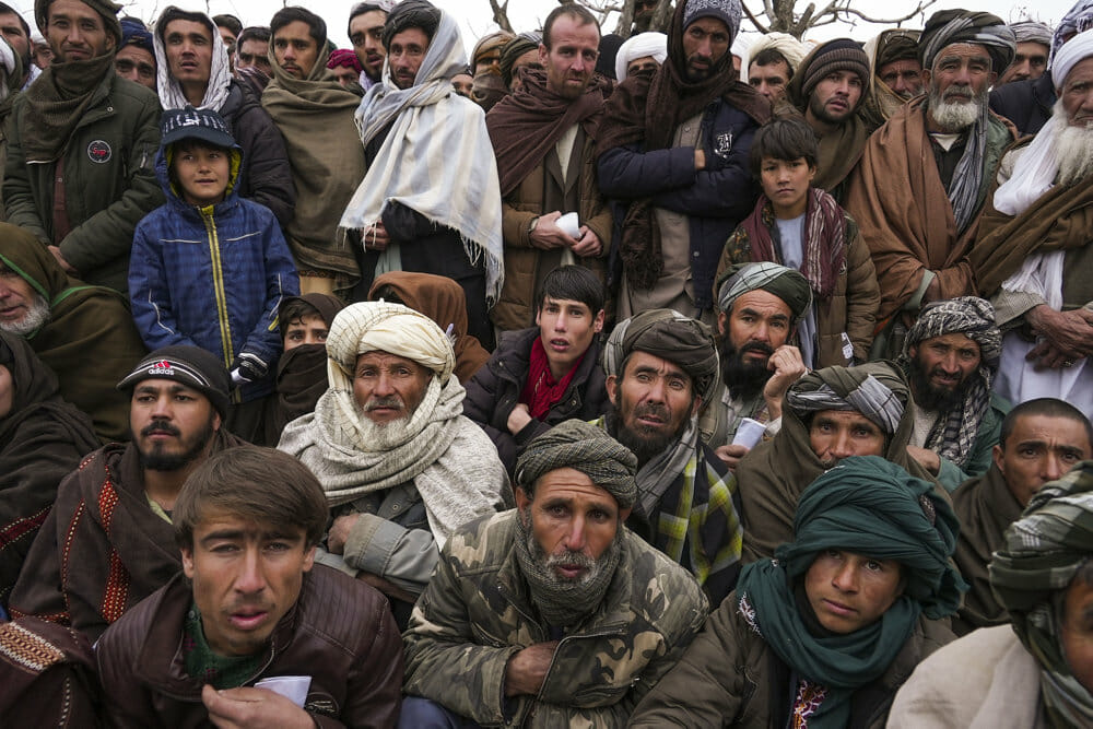 Read more about the article FN vil fjerne pengestraf mod Afghanistan for at redde civile fra sult og nød