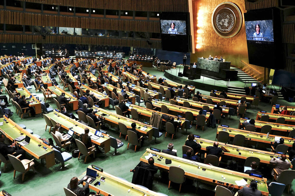Read more about the article Stort flertal af FN-lande kræver Rusland ud af Ukraine
