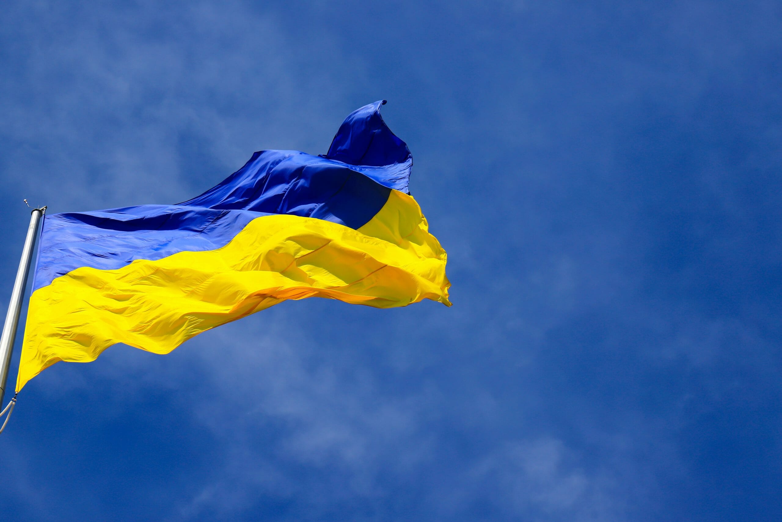 Read more about the article Langeland hejser Ukraines flag og byder 32 nye elever velkommen