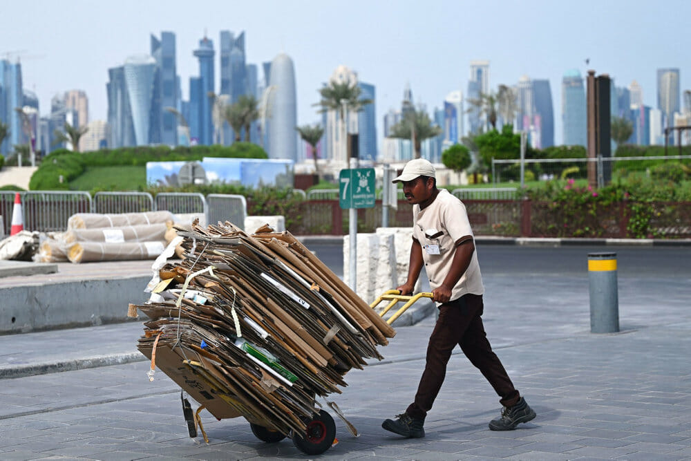 Read more about the article Qatar vil have PR og lukke munden på kritikere