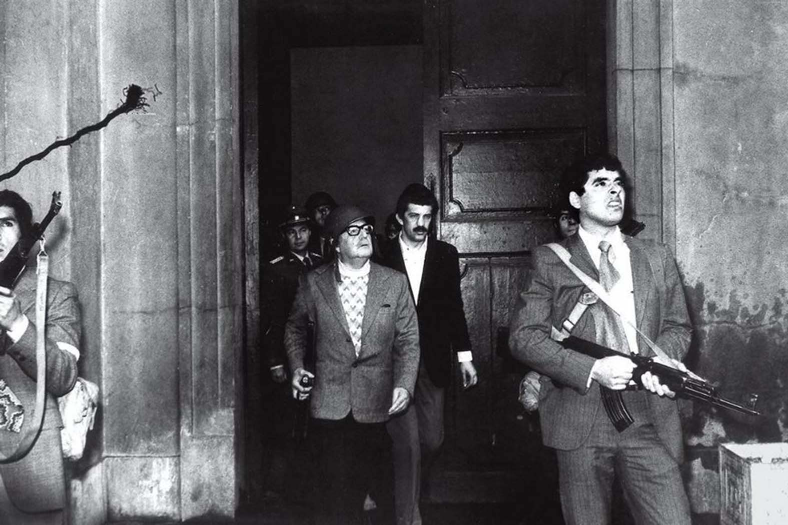 Read more about the article Chilenere søger stadig svar 50 år efter kuppet mod Salvador Allende