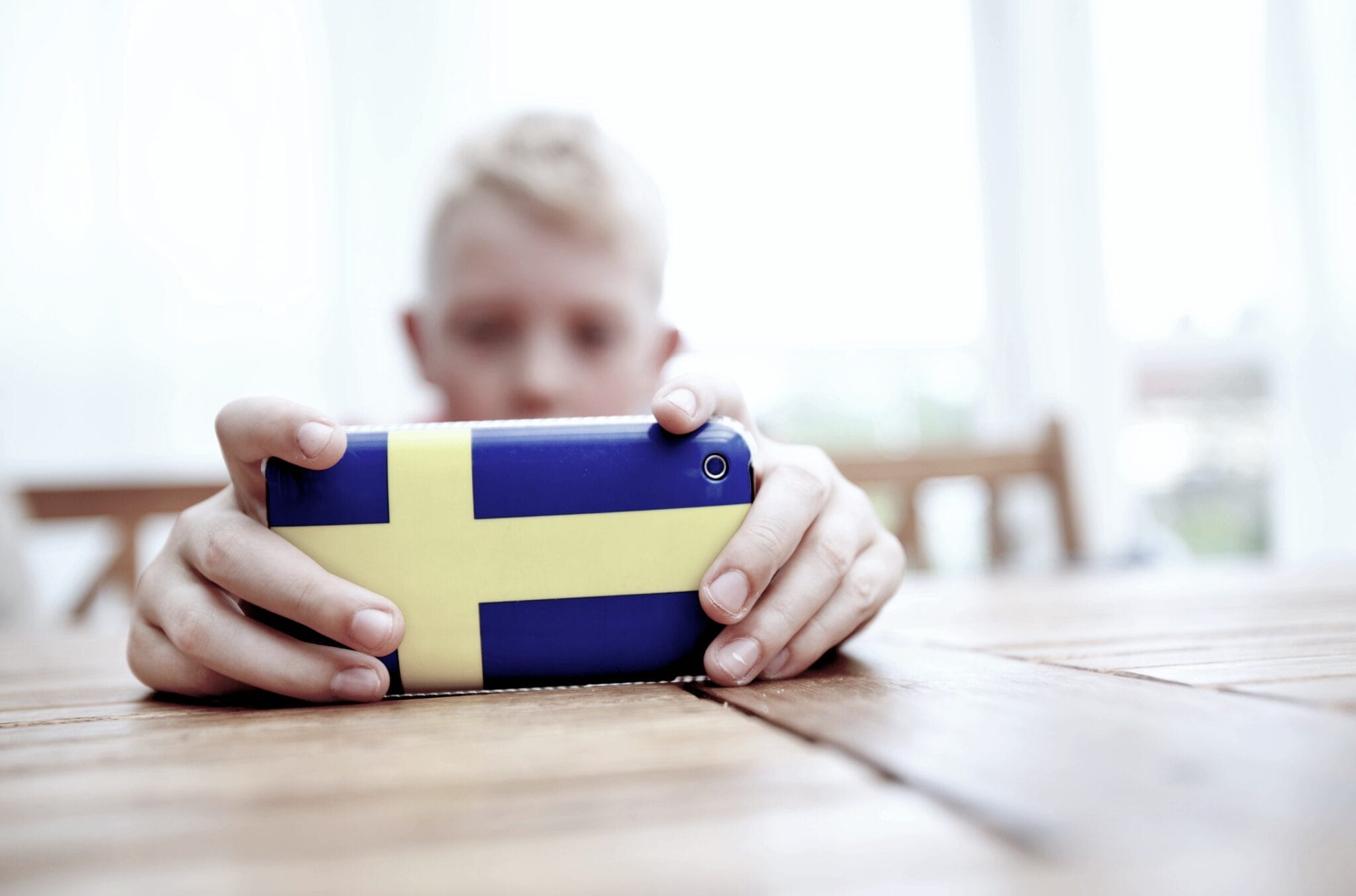Read more about the article Sverige vil fjerne alle mobiltelefoner fra folkeskolen